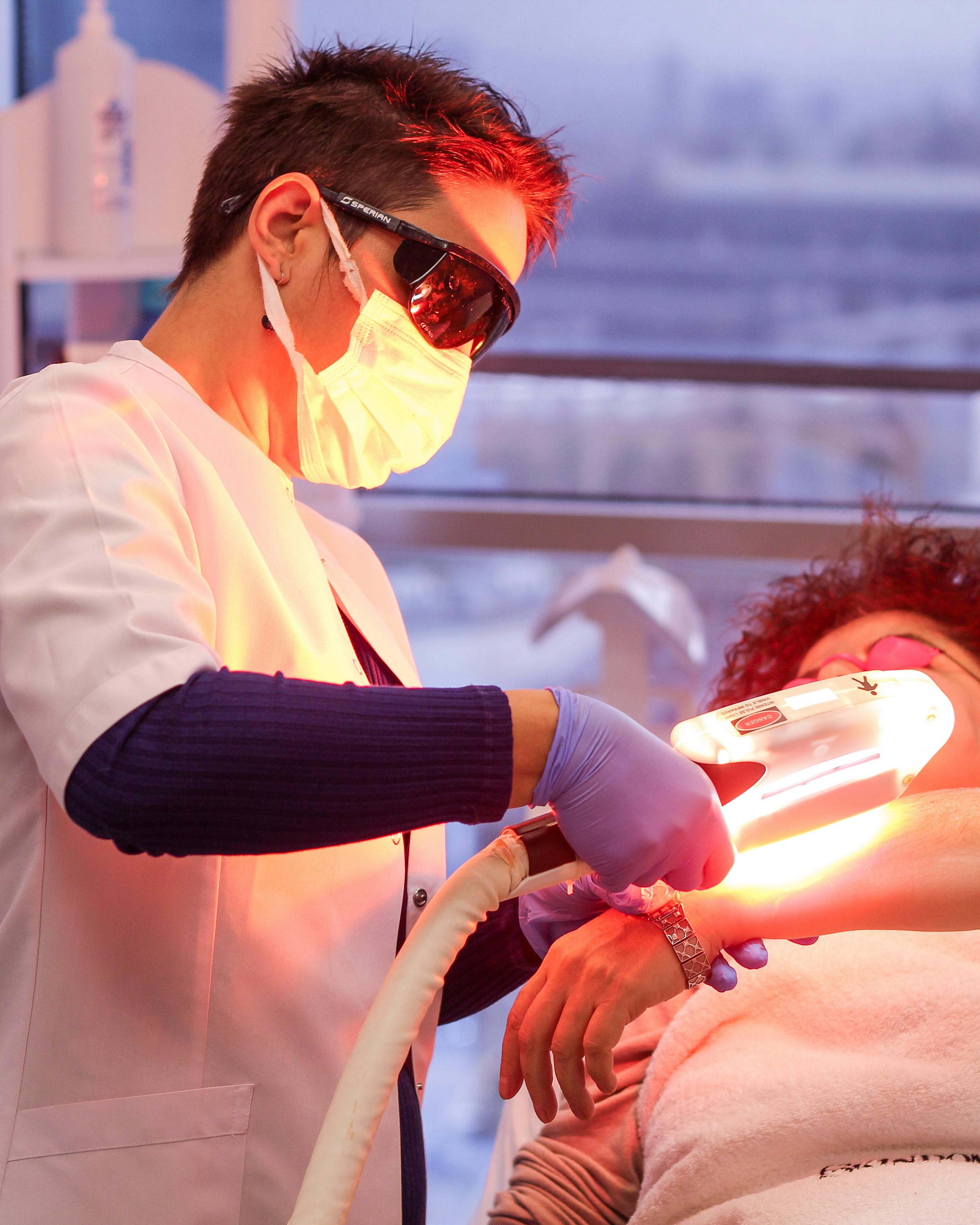 Tecnologia dermatológica em consultório
