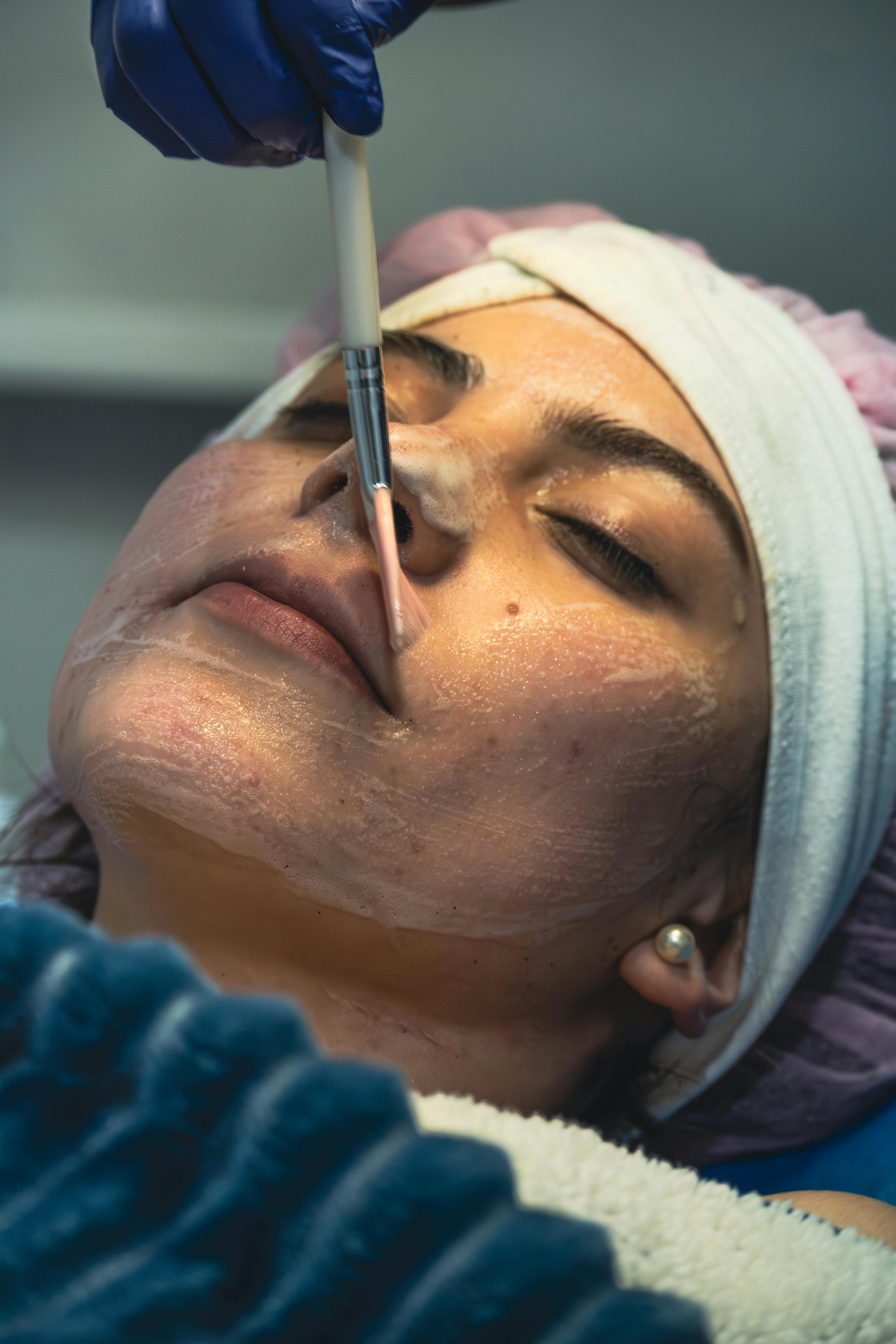 Avaliação dermatológica com dermatoscópio